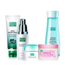 水润透白新主张 深度体验颐莲玻尿酸盈润亮白套装
